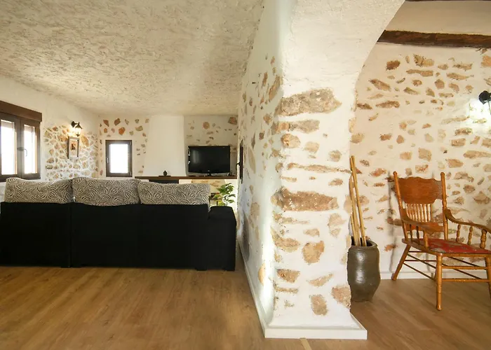 Melchora By Interhome Willa Calpe